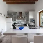 Villa Su Tauloni
