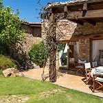 Su Tauloni Villa *