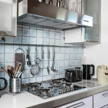 Su Tauloni Βίλα Is Molas